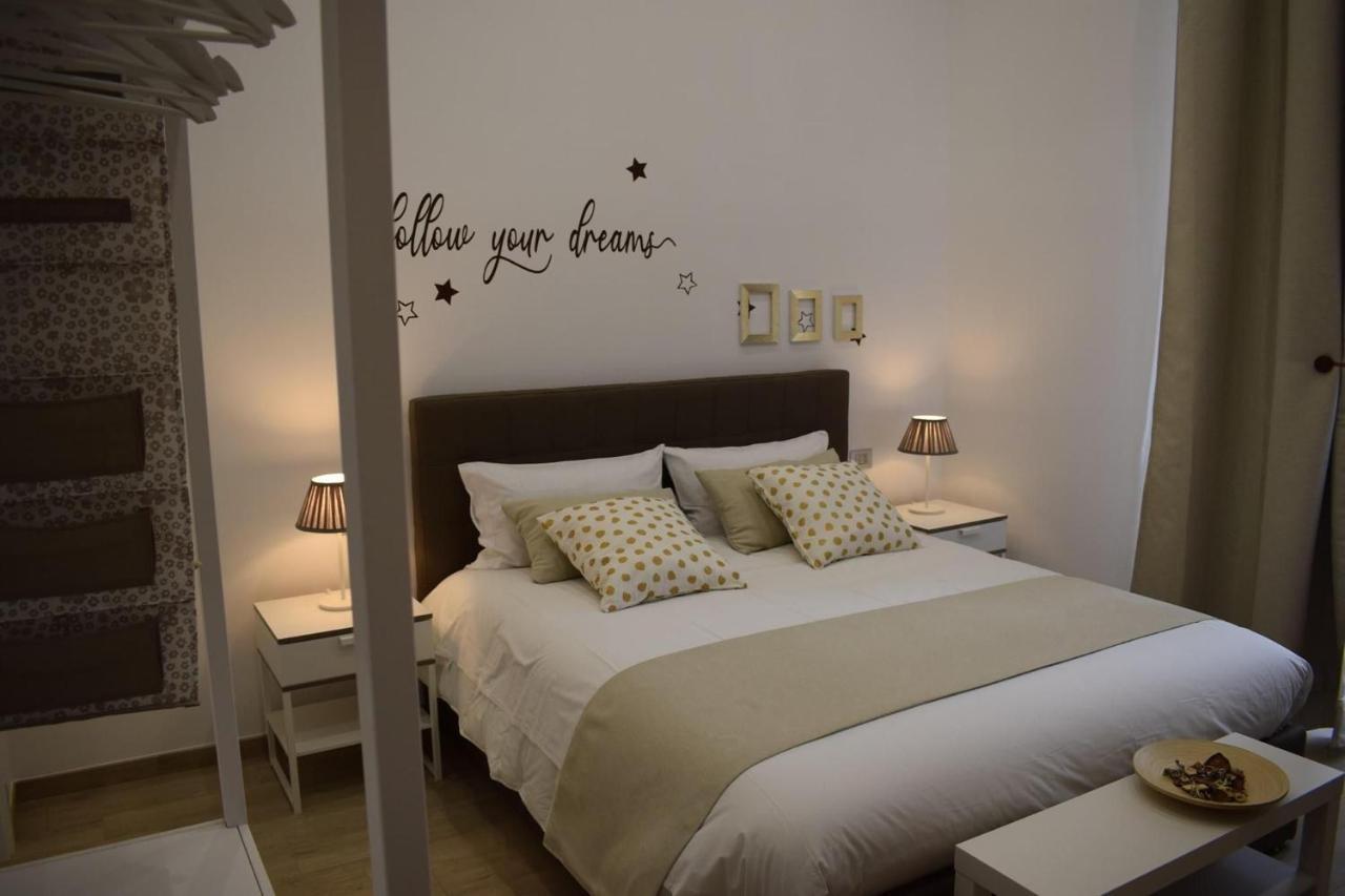 La Casa Di Maria Hotel Napoli Ngoại thất bức ảnh